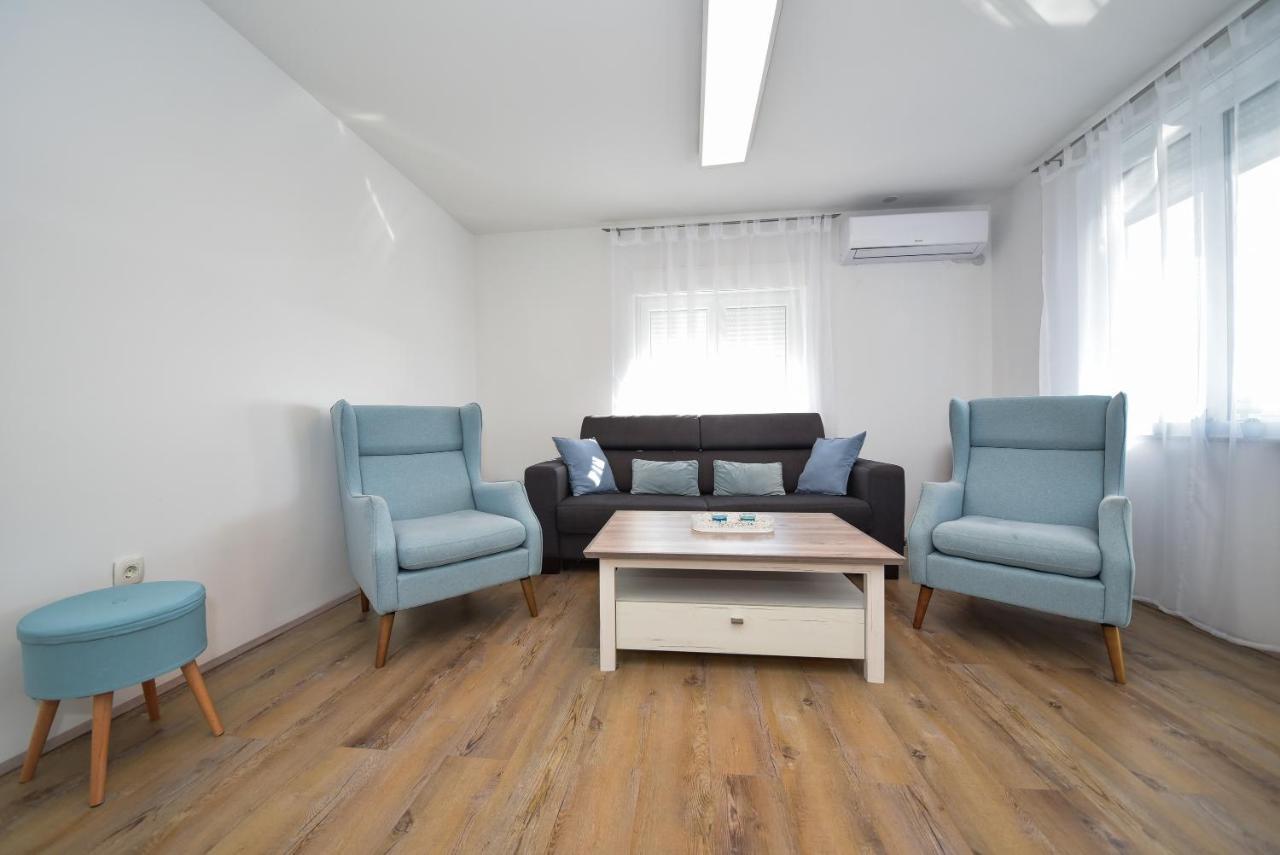 Apartmani Rudius Kozino Exterior photo